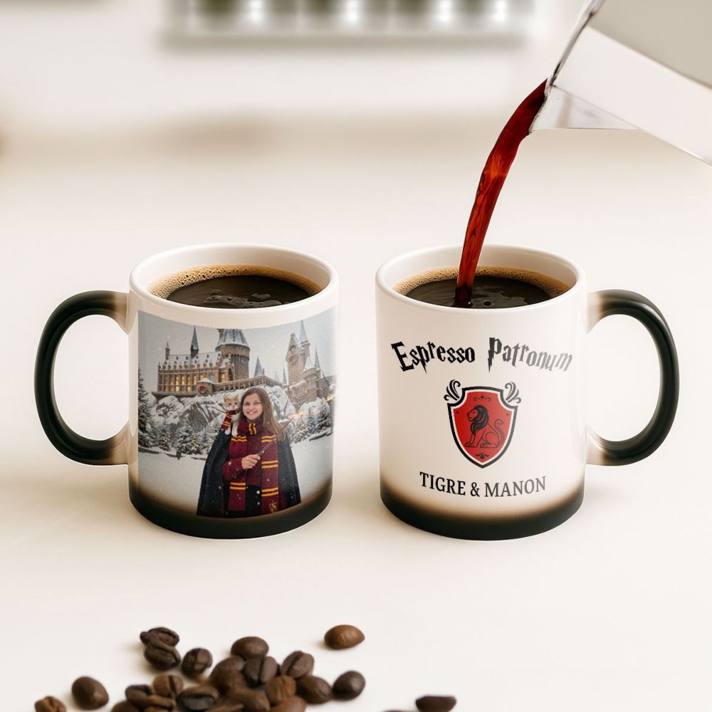 Personalisierbare Tasse mit individuellem Zauberdesign 
