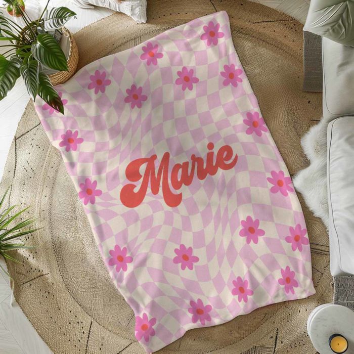 Couverture personnalisée avec motif rétro et prénom